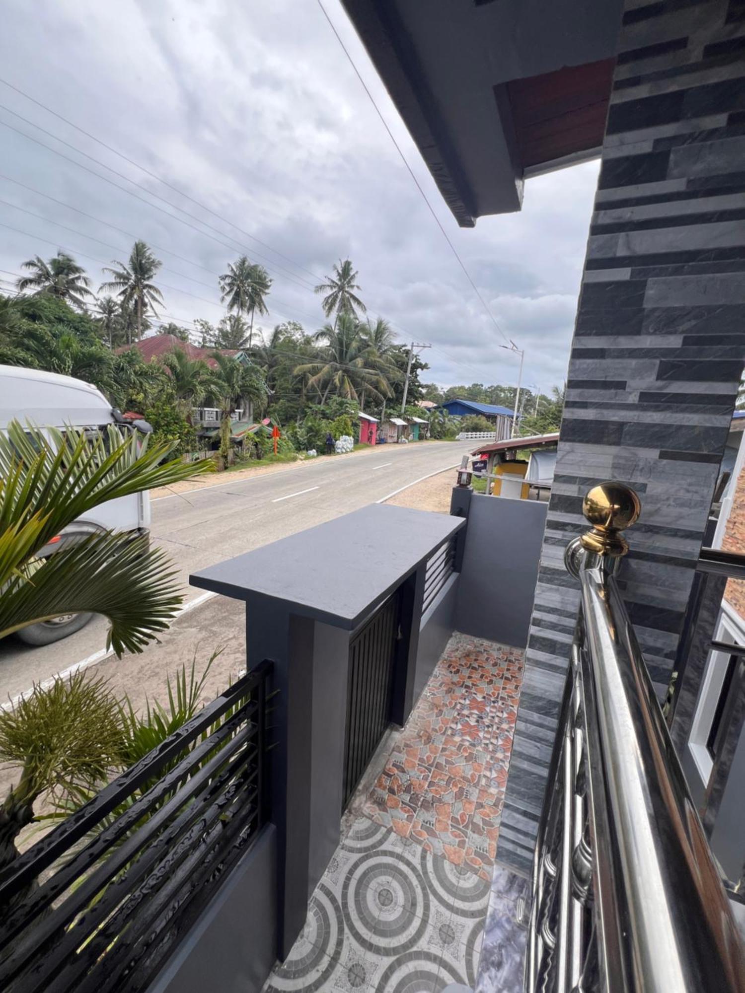 Lovely Bedroom In Lila, Bohol With Wifi, Ac And Ref エクステリア 写真