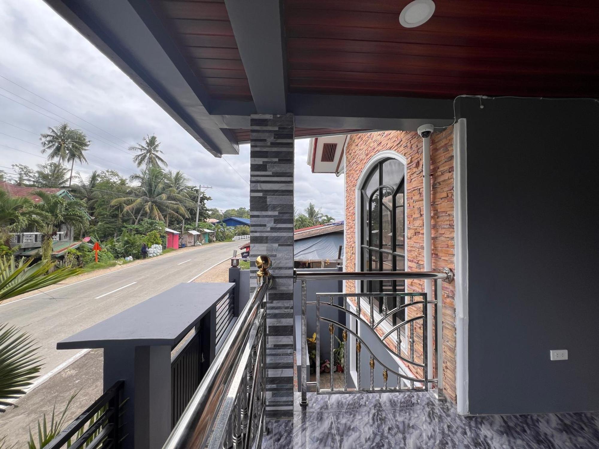 Lovely Bedroom In Lila, Bohol With Wifi, Ac And Ref エクステリア 写真