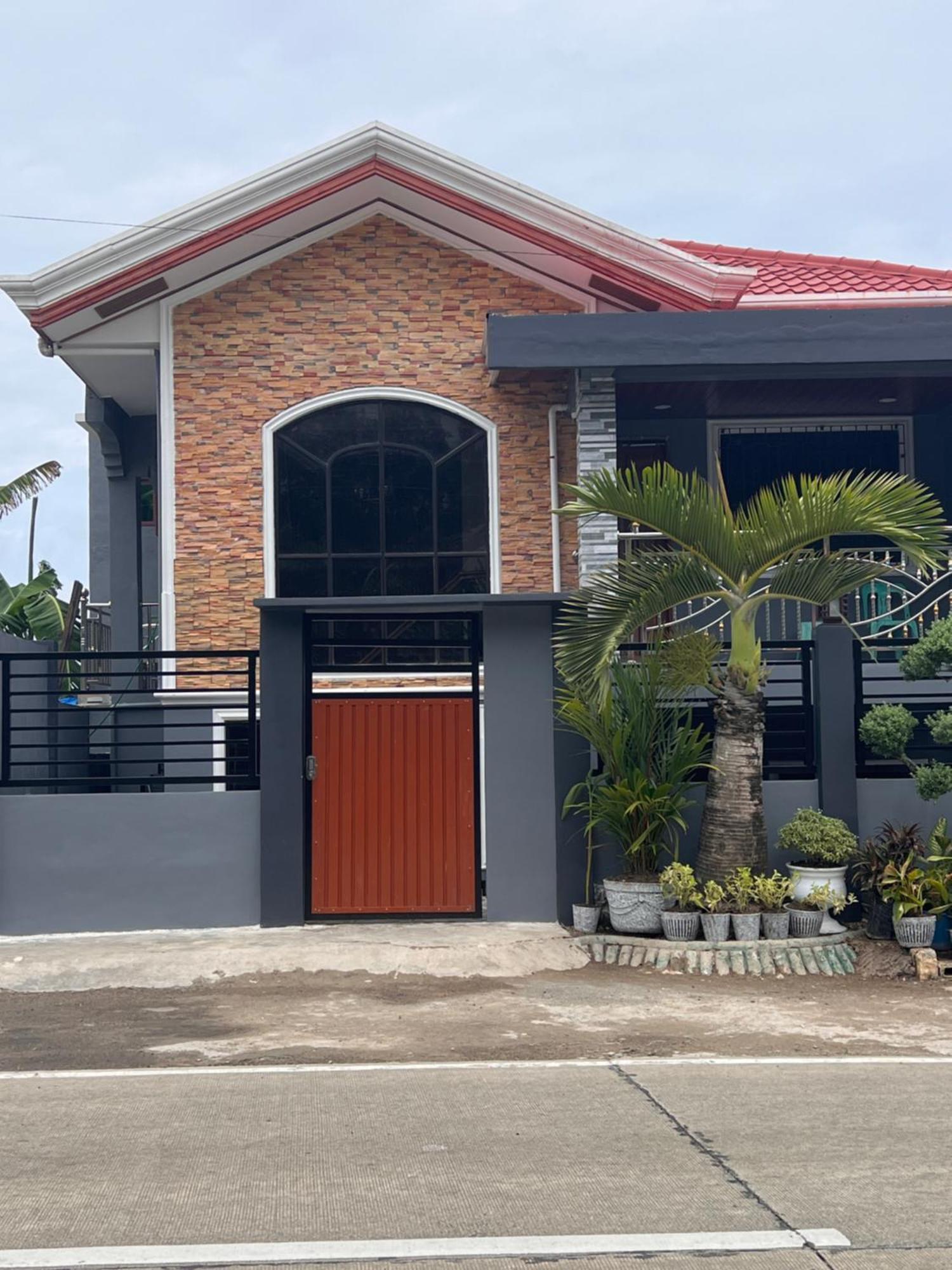 Lovely Bedroom In Lila, Bohol With Wifi, Ac And Ref エクステリア 写真